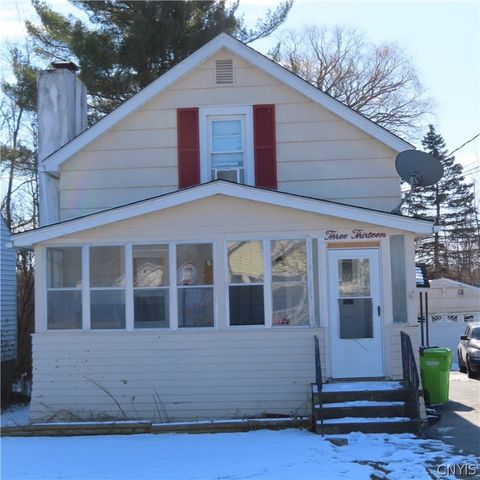 313 Garden City Drive, Salina, NY 13211