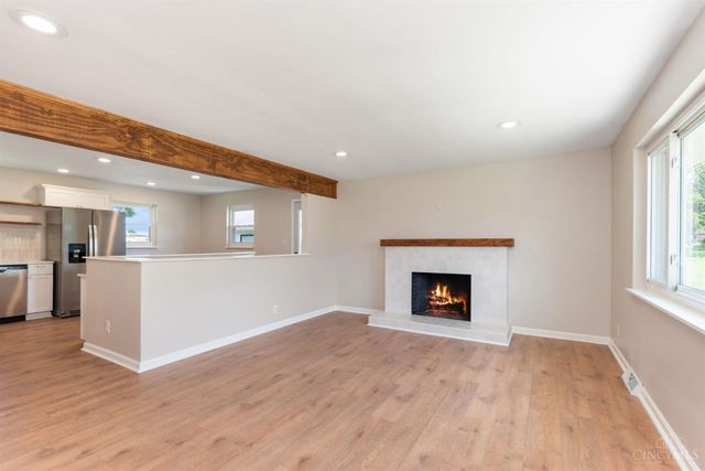 1016 Glen Este Lane, Union Twp, OH 45103