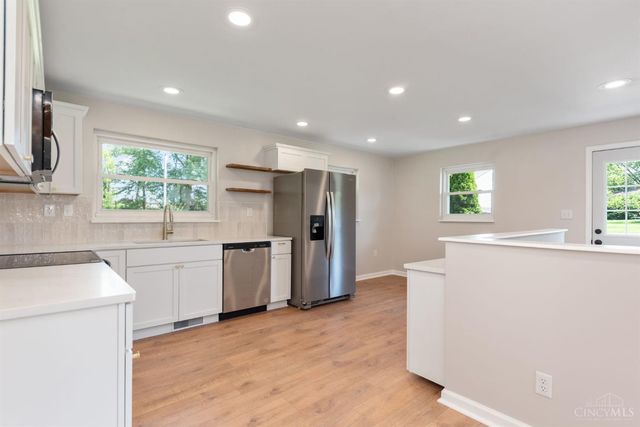 1016 Glen Este Lane, Union Twp, OH 45103