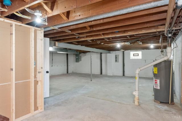 1016 Glen Este Lane, Union Twp, OH 45103