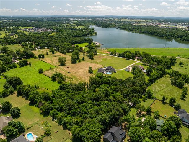 10 Acres E Lake Road, Elm Springs, AR 72762