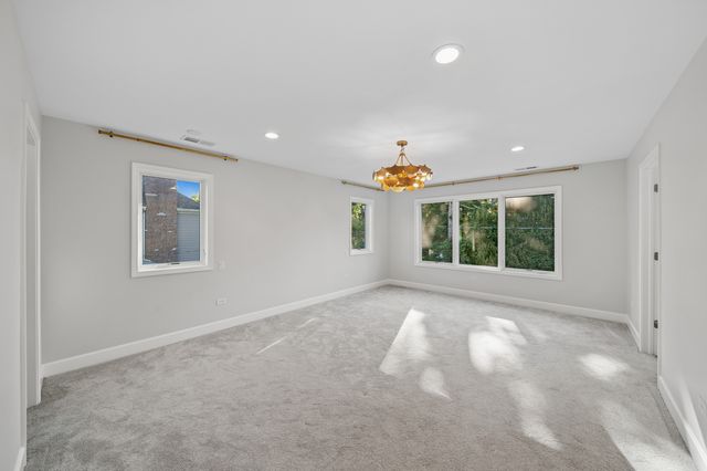 1321 N Webster Street, Naperville, IL 60563