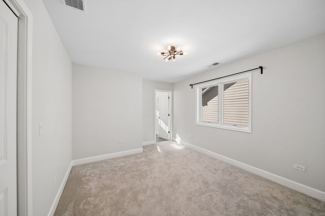 1321 N Webster Street, Naperville, IL 60563