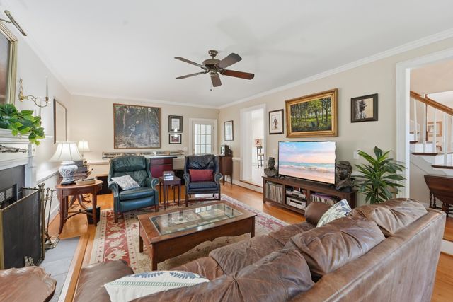 1894 Ashley Hall Road, Charleston, SC 29407