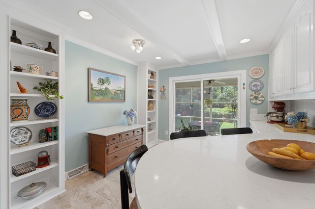1894 Ashley Hall Road, Charleston, SC 29407