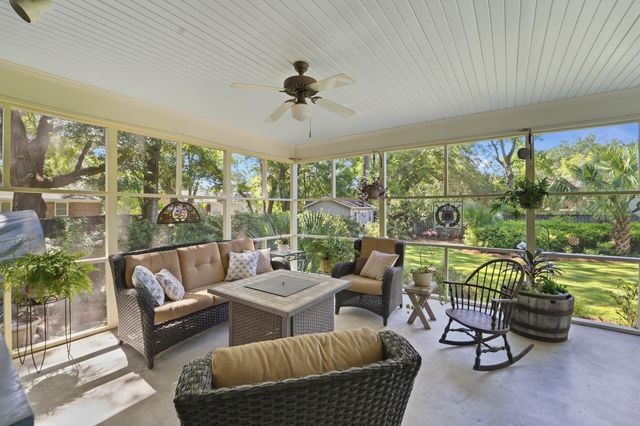 1894 Ashley Hall Road, Charleston, SC 29407