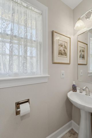 1894 Ashley Hall Road, Charleston, SC 29407