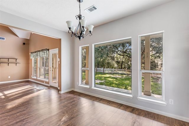 123 Burwell Road, Highlands, TX 77562