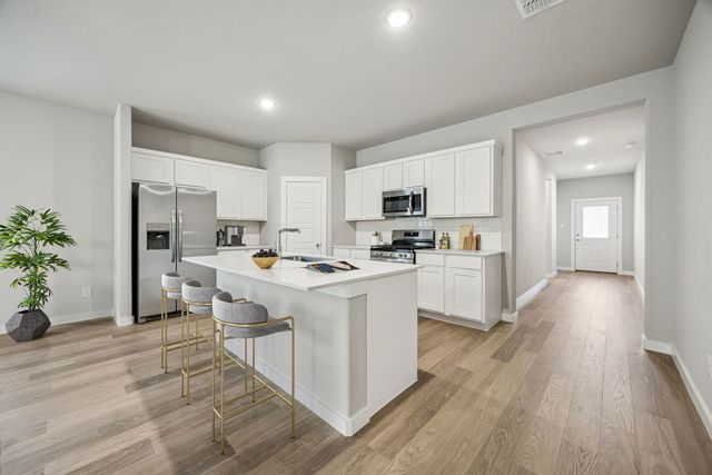 901 Abalone Avenue, Haslet, TX 76052