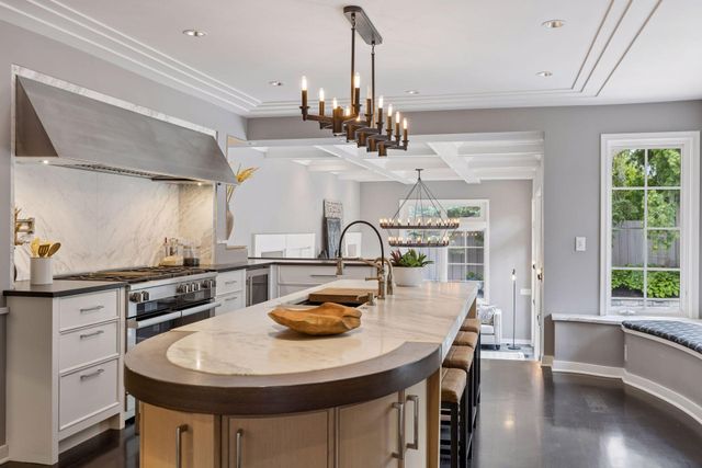 2501 France Avenue S, Saint Louis Park, MN 55416