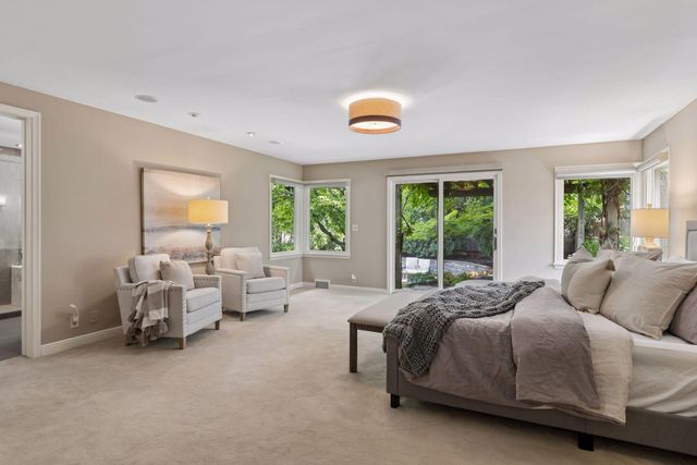 2501 France Avenue S, Saint Louis Park, MN 55416