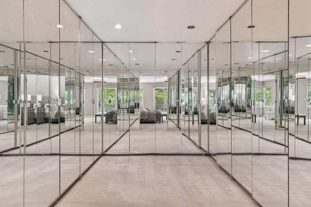2501 France Avenue S, Saint Louis Park, MN 55416