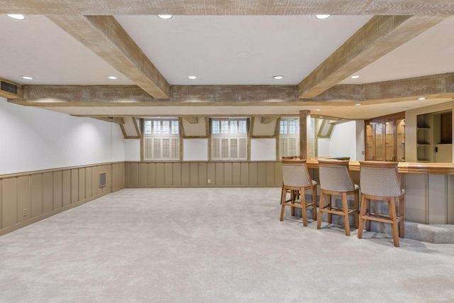 2501 France Avenue S, Saint Louis Park, MN 55416