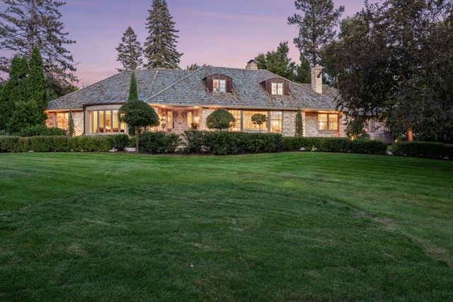 2501 France Avenue S, Saint Louis Park, MN 55416