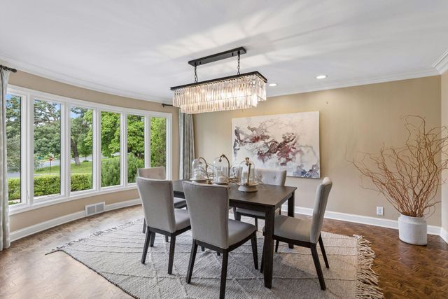 2501 France Avenue S, Saint Louis Park, MN 55416