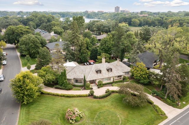2501 France Avenue S, Saint Louis Park, MN 55416
