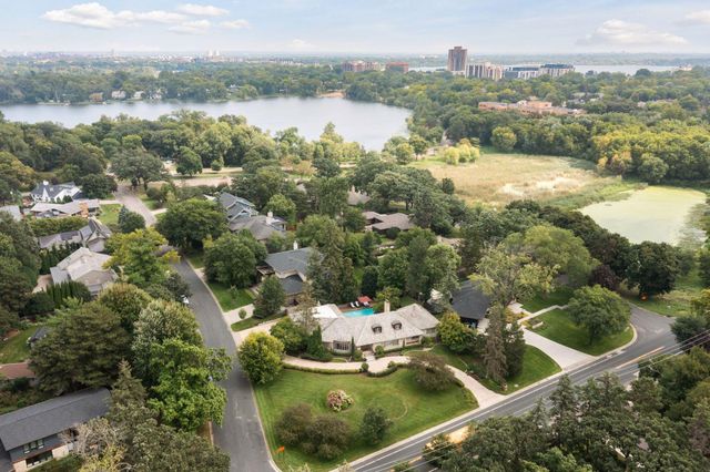 2501 France Avenue S, Saint Louis Park, MN 55416