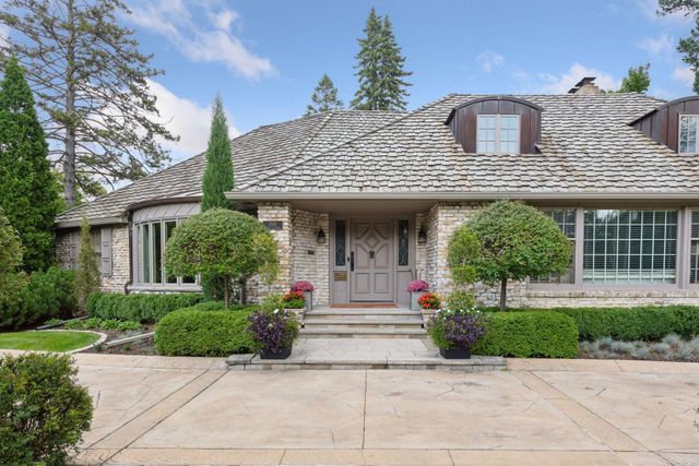 2501 France Avenue S, Saint Louis Park, MN 55416