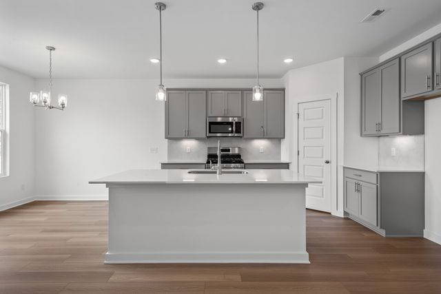 1428 Hutson Drive, White House, TN 37188