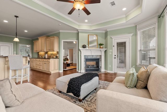124 Crestview Drive, Maumelle, AR 72113