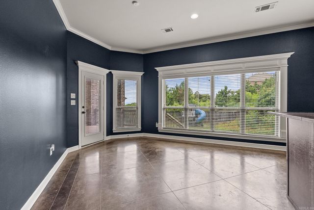 124 Crestview Drive, Maumelle, AR 72113