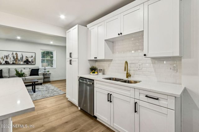 4639 TANBARK Road, Jacksonville, FL 32210