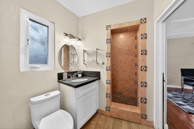 808 Winchester Drive, Burlingame, CA 94010