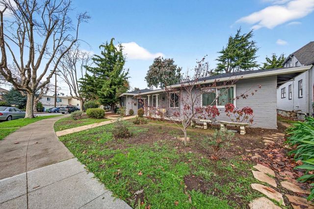 808 Winchester Drive, Burlingame, CA 94010