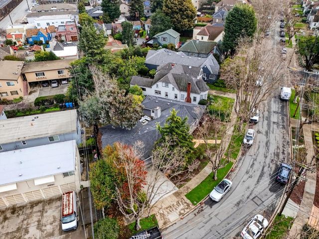 808 Winchester Drive, Burlingame, CA 94010