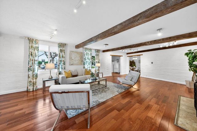 808 Winchester Drive, Burlingame, CA 94010