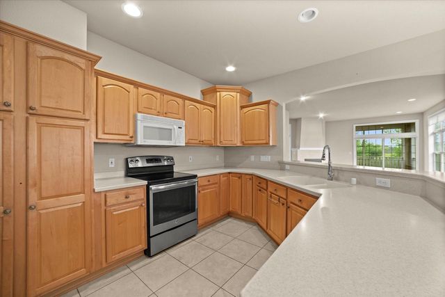 N59W17728 Meadow COURT, Menomonee Falls, WI 53051