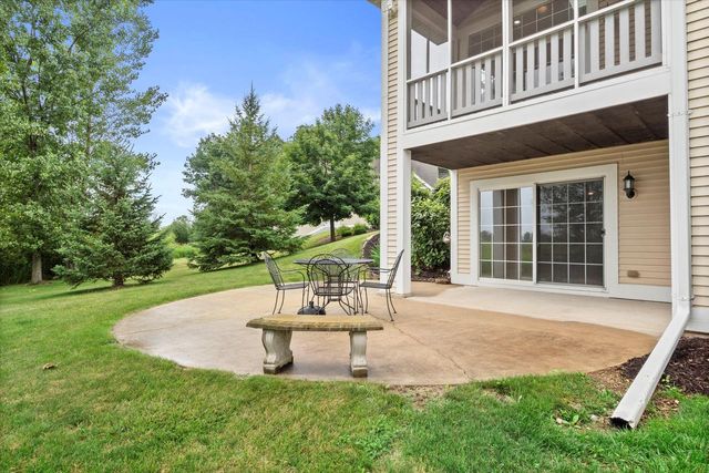 N59W17728 Meadow COURT, Menomonee Falls, WI 53051