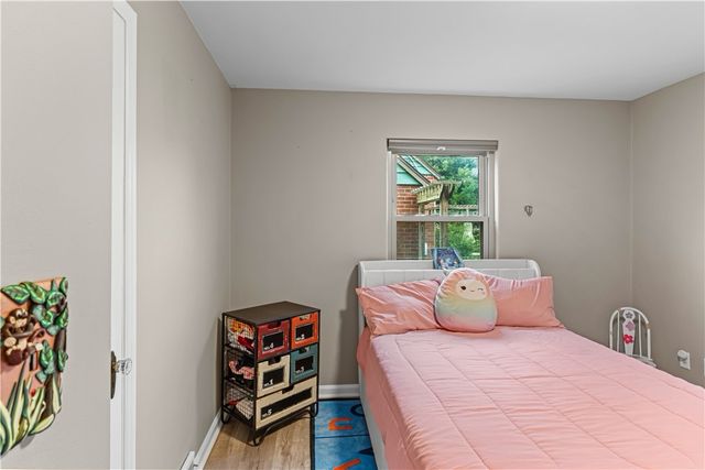 208 E Dorothy Lane, Kettering, OH 45419