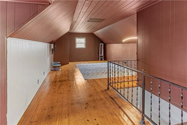208 E Dorothy Lane, Kettering, OH 45419