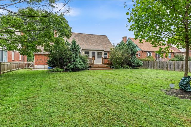 208 E Dorothy Lane, Kettering, OH 45419