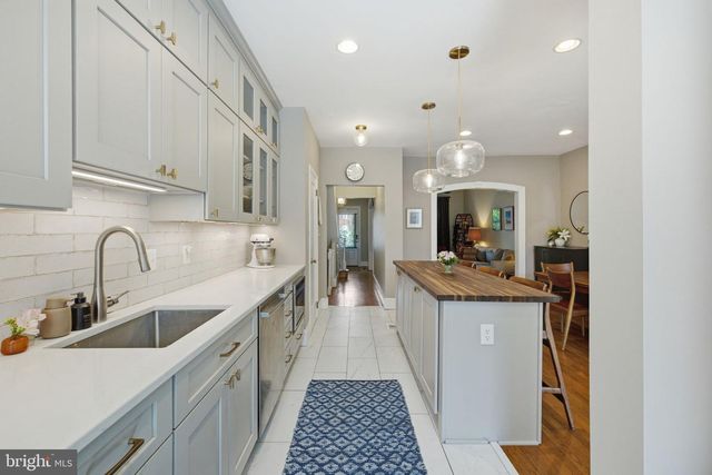 5319 4TH ST NW, Washington, DC 20011
