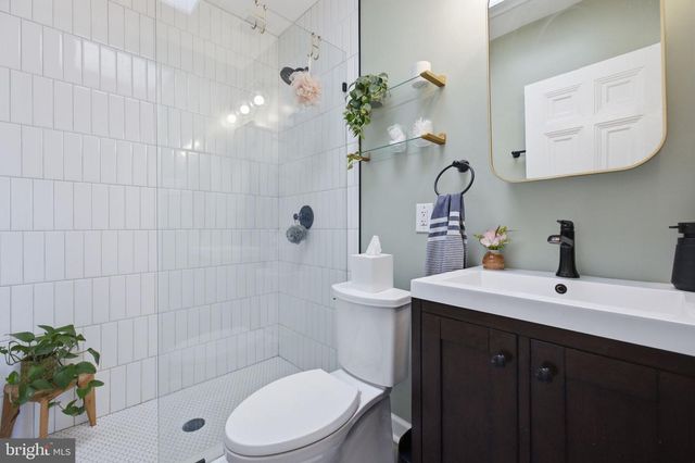 5319 4TH ST NW, Washington, DC 20011