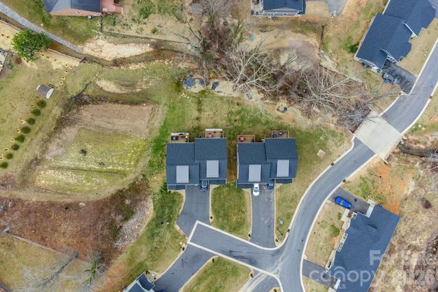 311 Jenna Clare Lane, Asheville, NC 28803