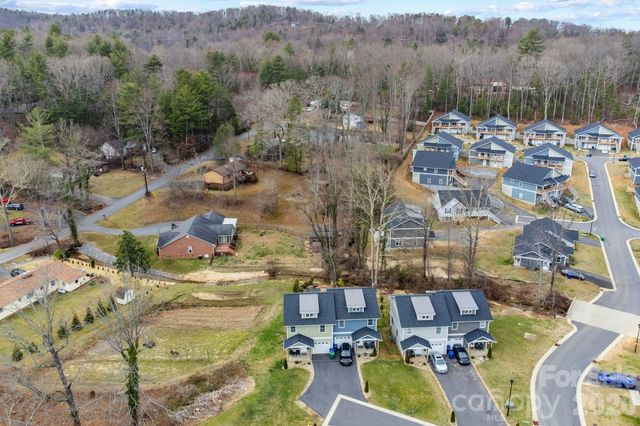 311 Jenna Clare Lane, Asheville, NC 28803
