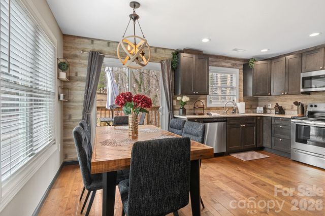 311 Jenna Clare Lane, Asheville, NC 28803