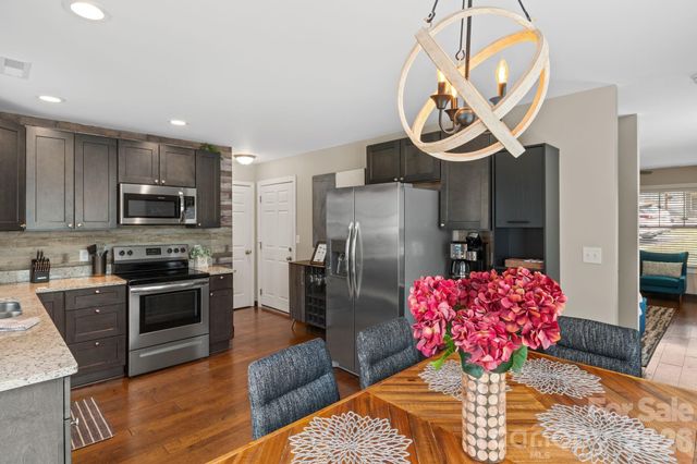 311 Jenna Clare Lane, Asheville, NC 28803