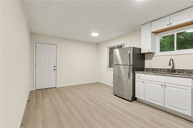 6186 Green Acres Drive SW, Covington, GA 30014