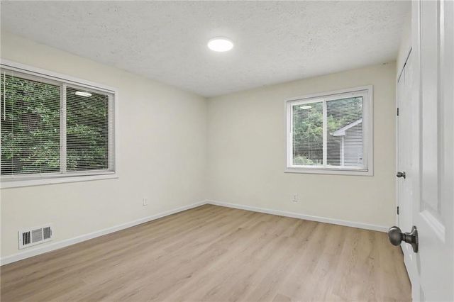 6186 Green Acres Drive SW, Covington, GA 30014