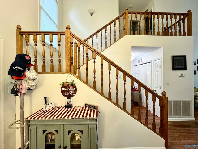 3392 Cedar Lane, Guntersville, AL 35976