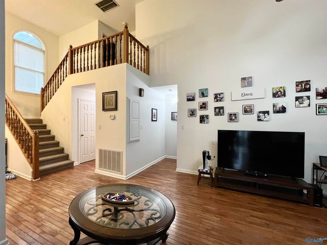 3392 Cedar Lane, Guntersville, AL 35976