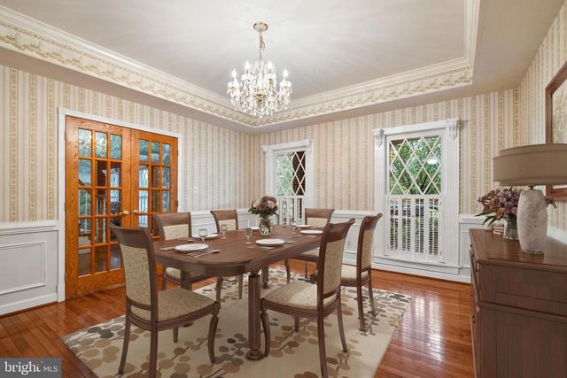 5340 CHANDLEY FARM CIR, Centreville, VA 20120