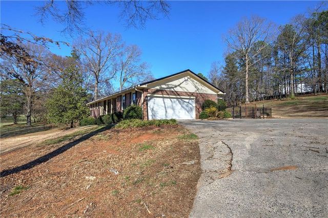 408 Mac Johnson Road NW, Cartersville, GA 30121