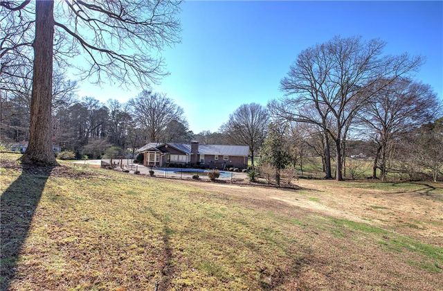 408 Mac Johnson Road NW, Cartersville, GA 30121