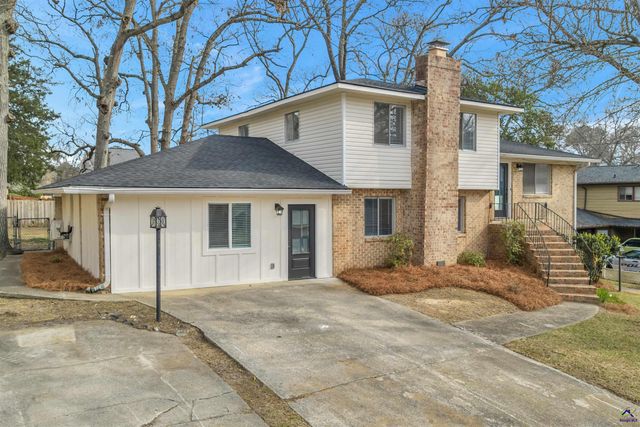 223 Highland Drive, Warner Robins, GA 31088