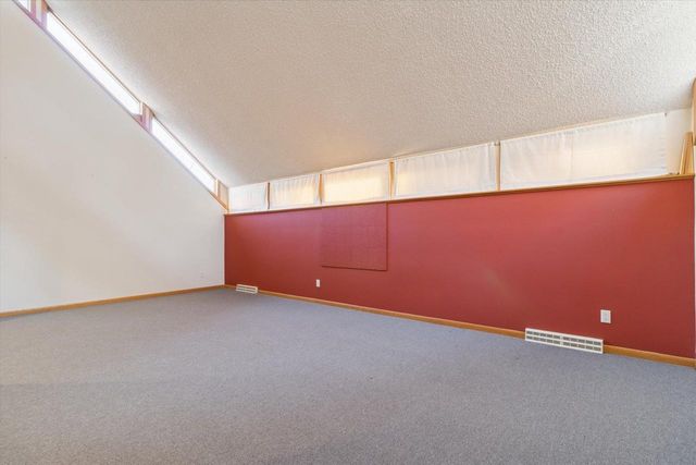 5846 Schumann Drive, Fitchburg, WI 53711